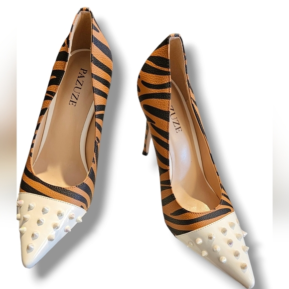 Animal print studded heels - Picture 2 of 9